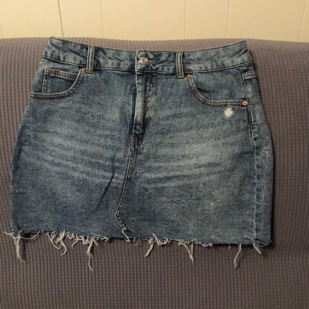 LAST CHANCE Wild Fable Jean Skirt